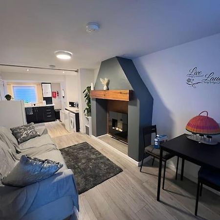 Haven - Beautiful 3 Bedroom House Ballynahinch Екстер'єр фото